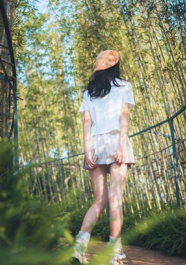 年轻的寂寞少妇2_剧情片电影完整版在线观看