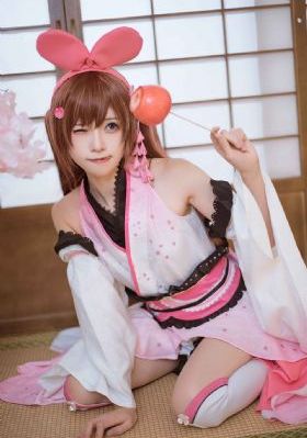 把女友c到尿床_DVD视频大全