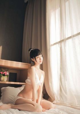 肉莆团_720完整在线观看